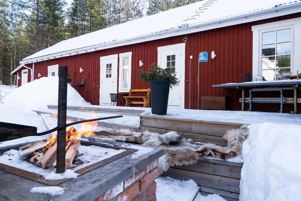 Torpet - Bed And Breakfast Med Charm Norrfjarden Dış mekan fotoğraf
